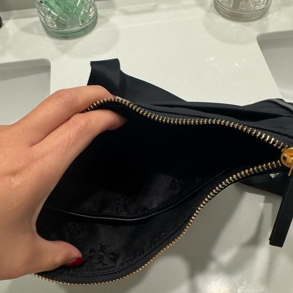 Tory Burch Black Nylon Crossbody with Gold Hardware - Picture 4 of 4